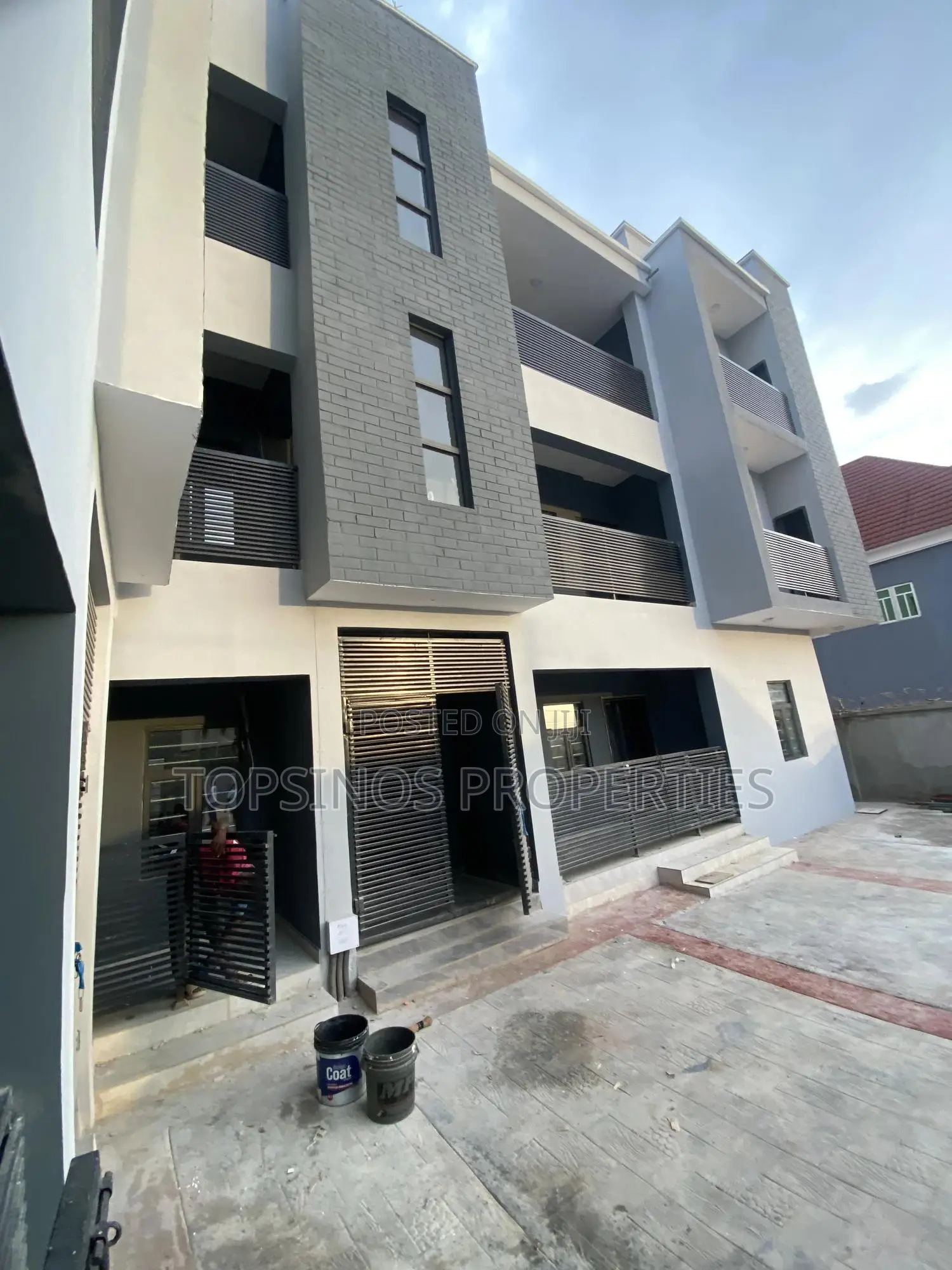 1bdrm Block of Flats in Dawaki for rent