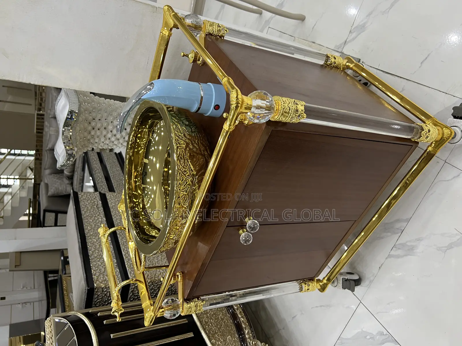 Portable Wash Hand Basin With Cabinet and Golden Bowl