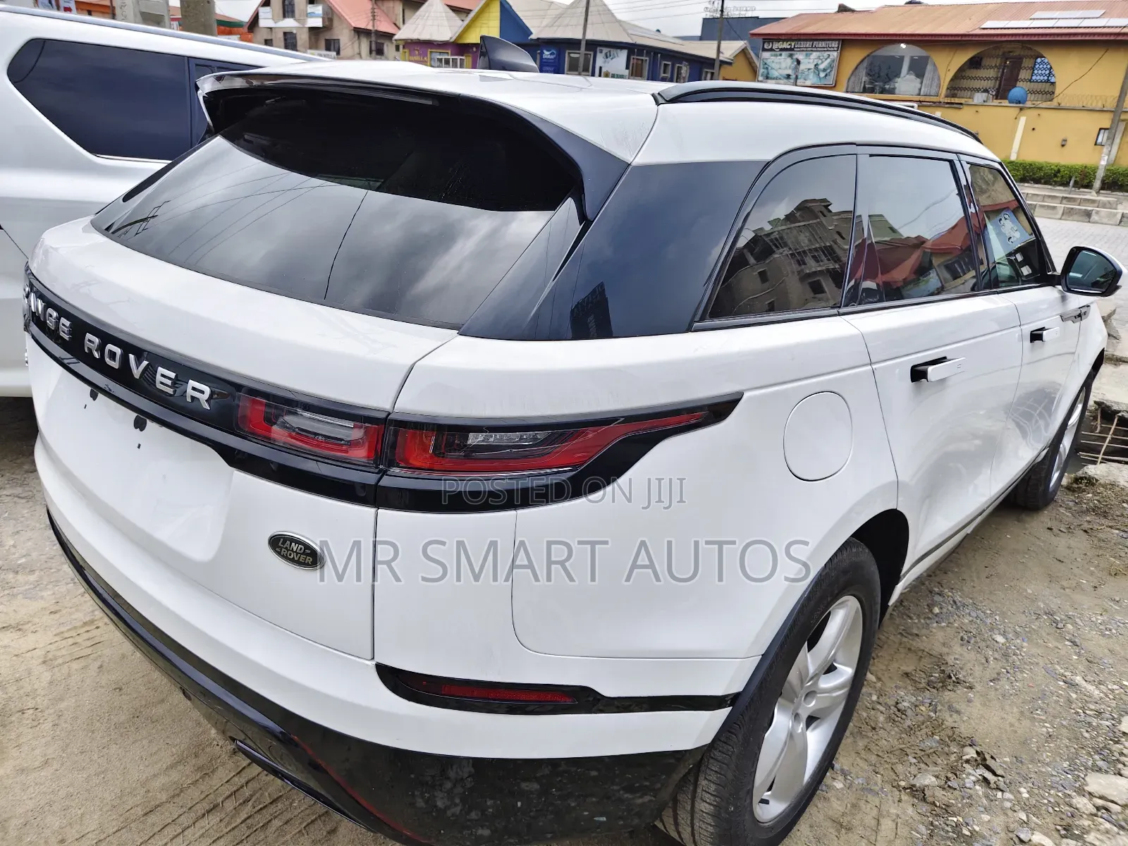 Land Rover Range Rover Velar R-Dynamic S 2022 White