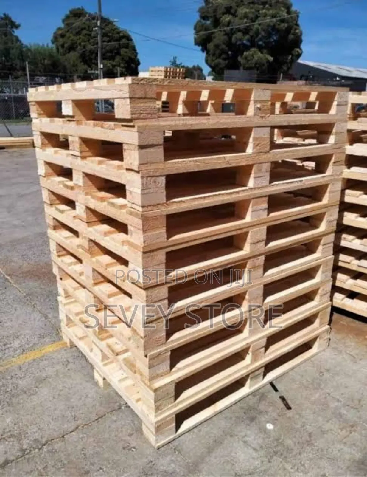 Two (2) Ways Wooden Pallets