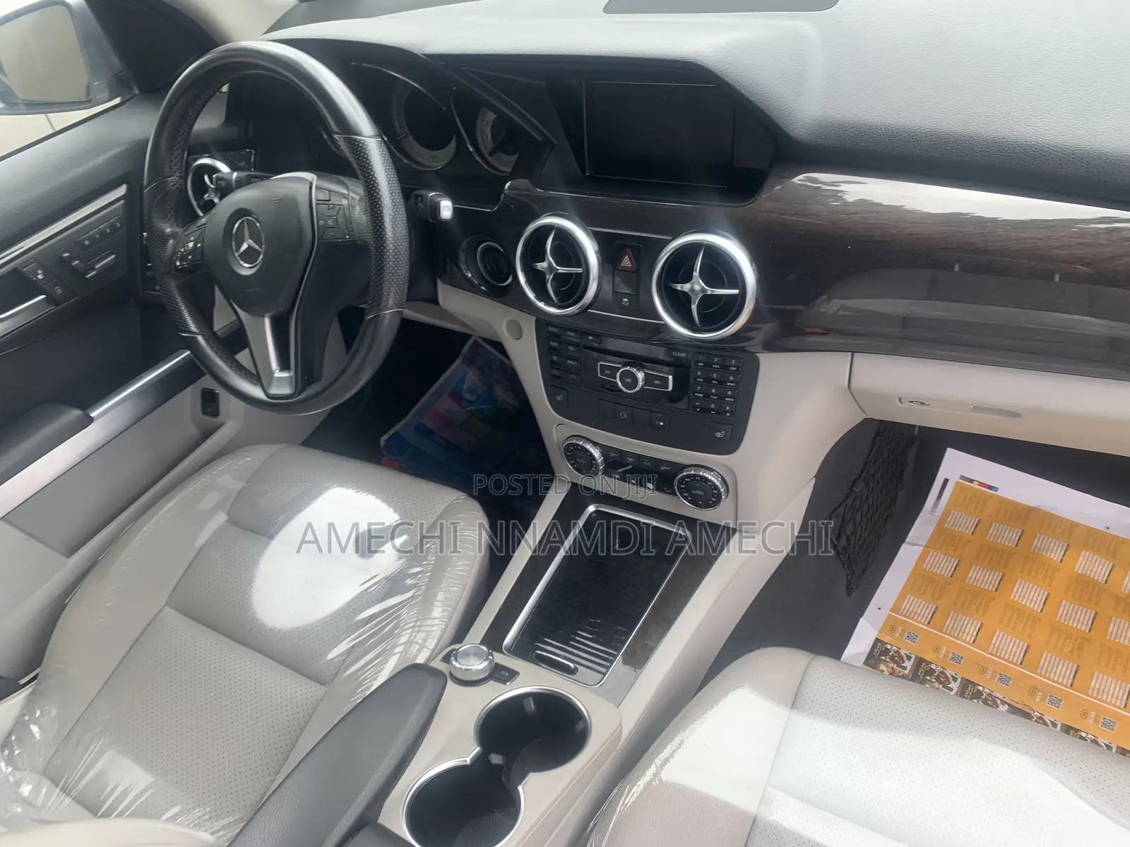 Mercedes-Benz GLK-Class Base GLK 350 4dr AWD 4MATIC (3.5L 6cyl 7A) 2015