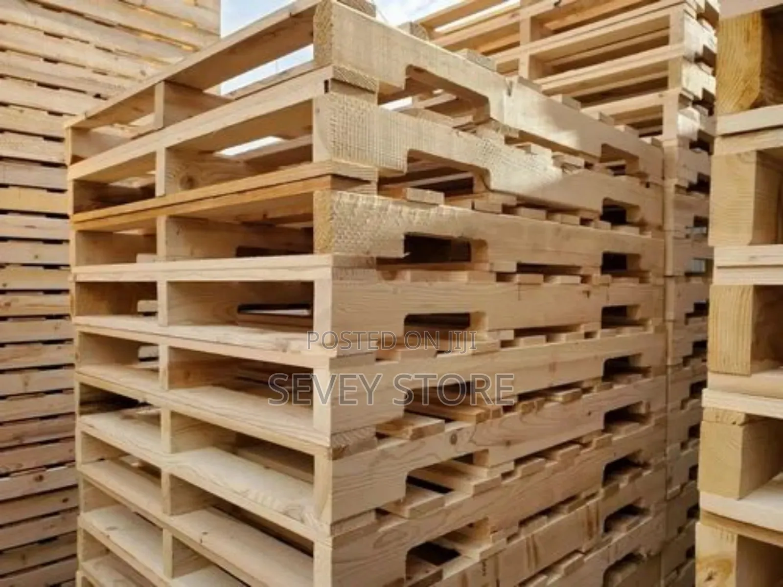 Wooden Pallets - Wing