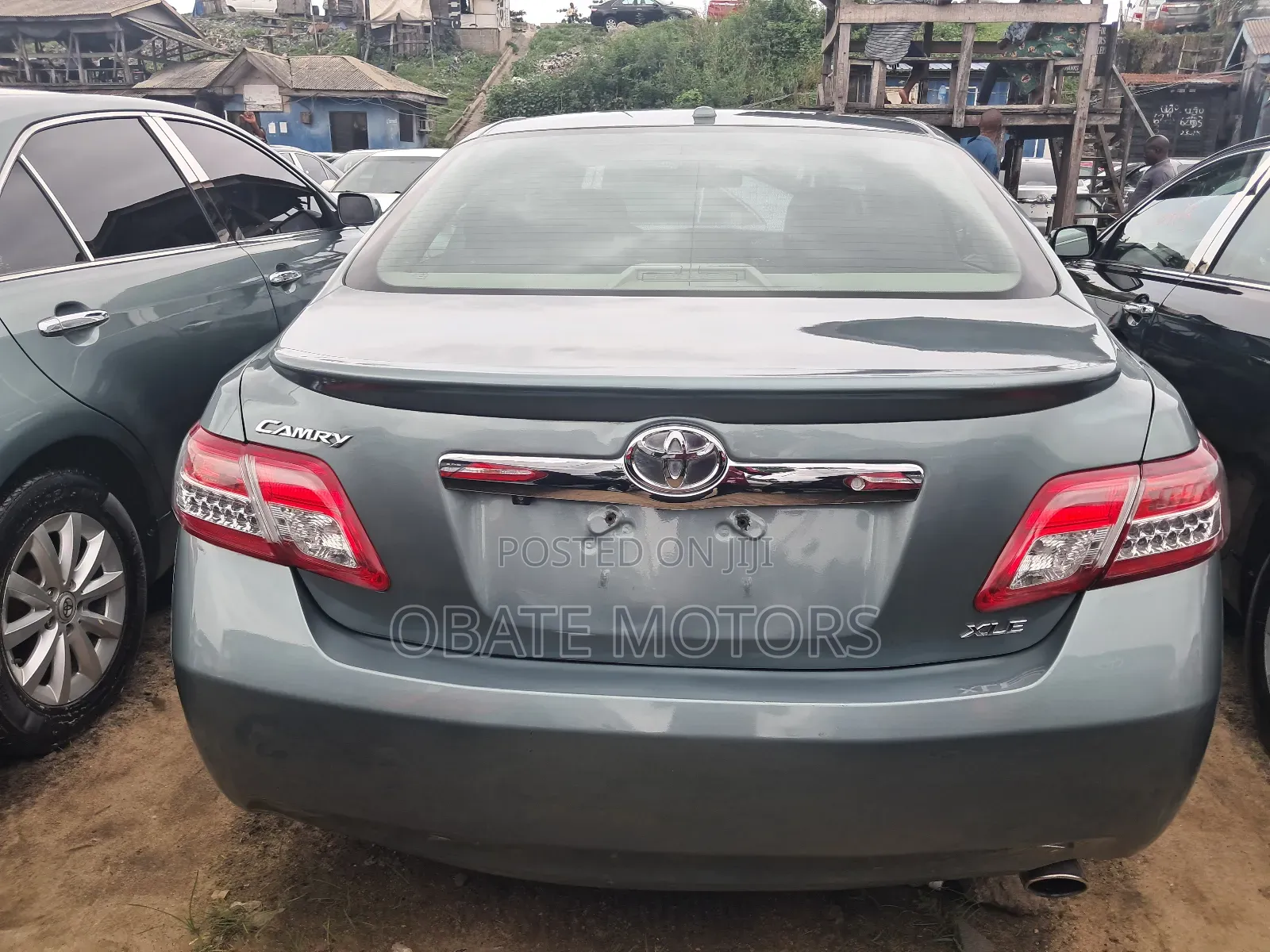 Toyota Camry LE 4dr Sedan (2.5L 4cyl 6A) 2011 Green