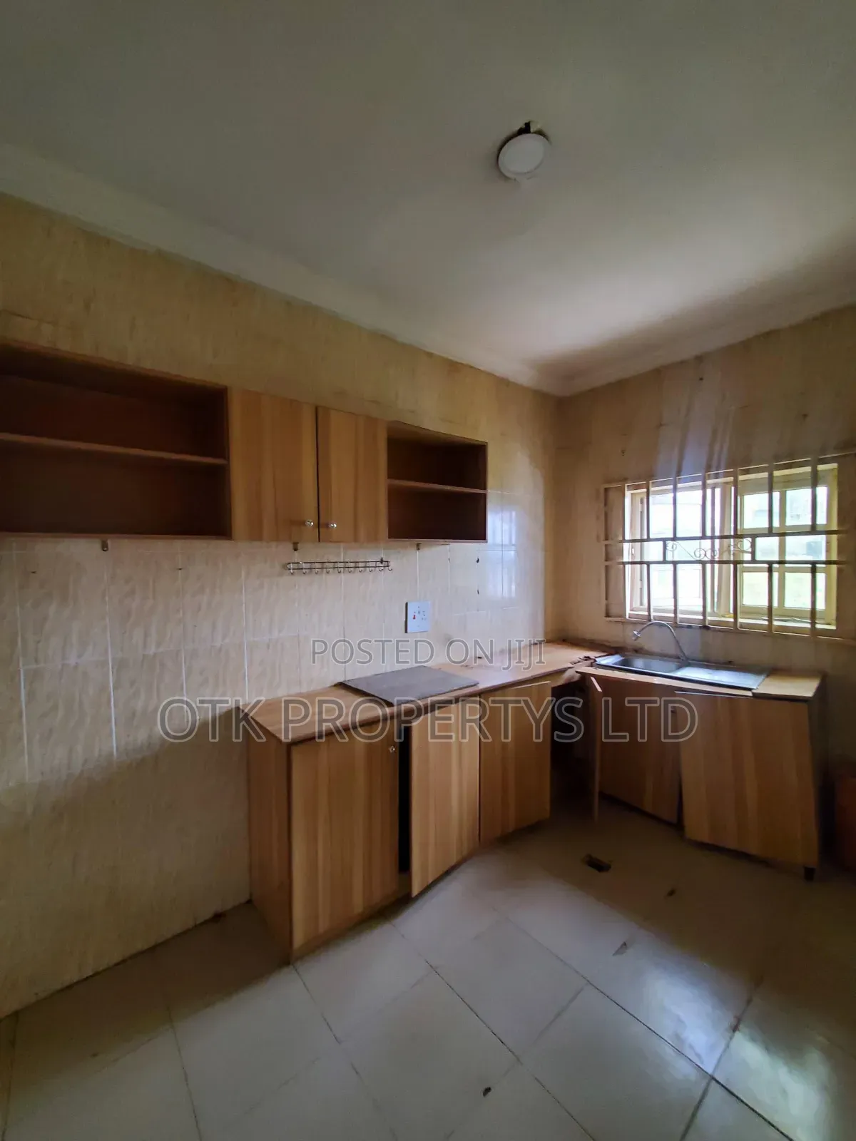 2bdrm Block of Flats in Works And Housing, Gwarinpa for rent