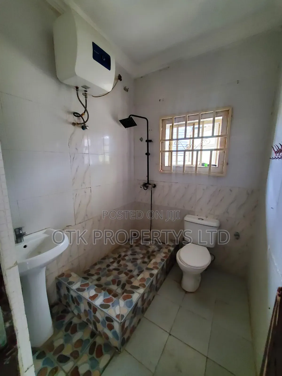 2bdrm Block of Flats in Works And Housing, Gwarinpa for rent