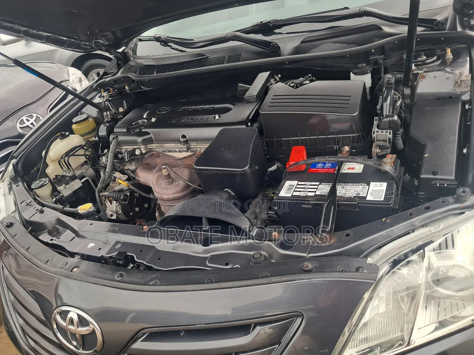 Toyota Camry LE 4dr Sedan (2.5L 4cyl 6AM) 2010 Gray