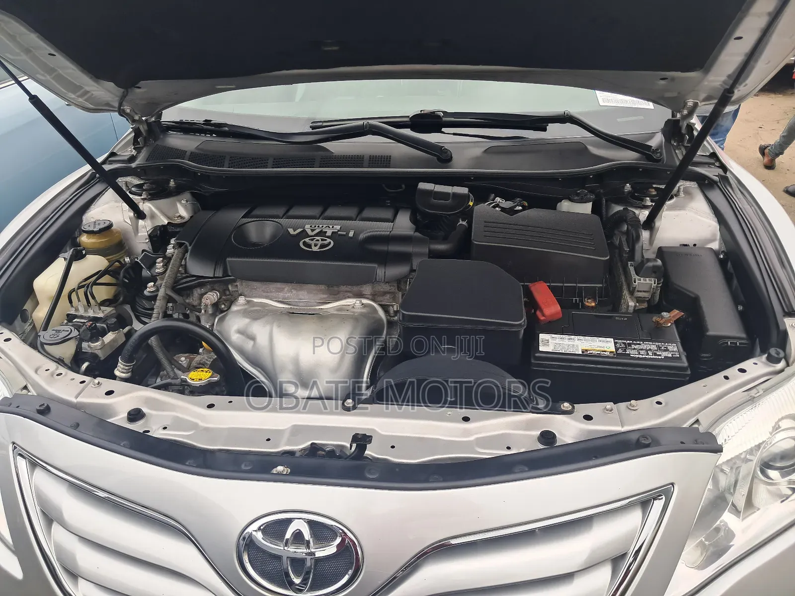 Toyota Camry LE 4dr Sedan (2.5L 4cyl 6A) 2011 Silver