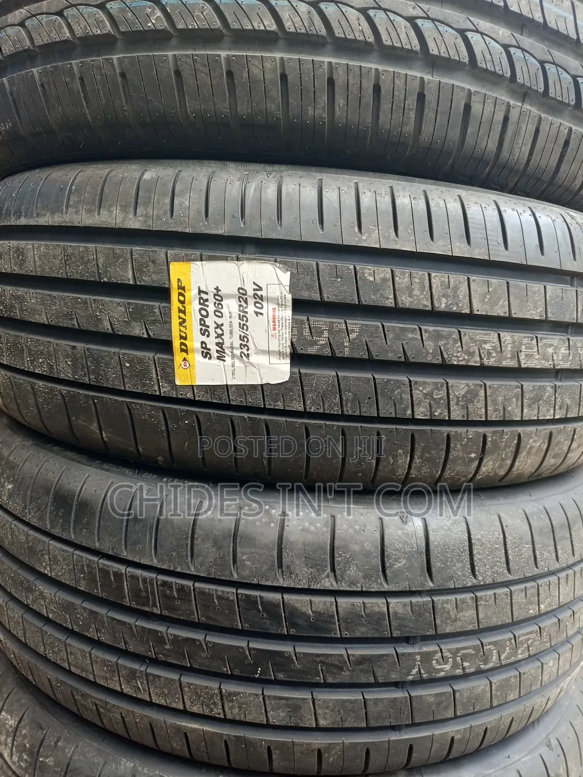 235/55/20 Donlop Tire Original