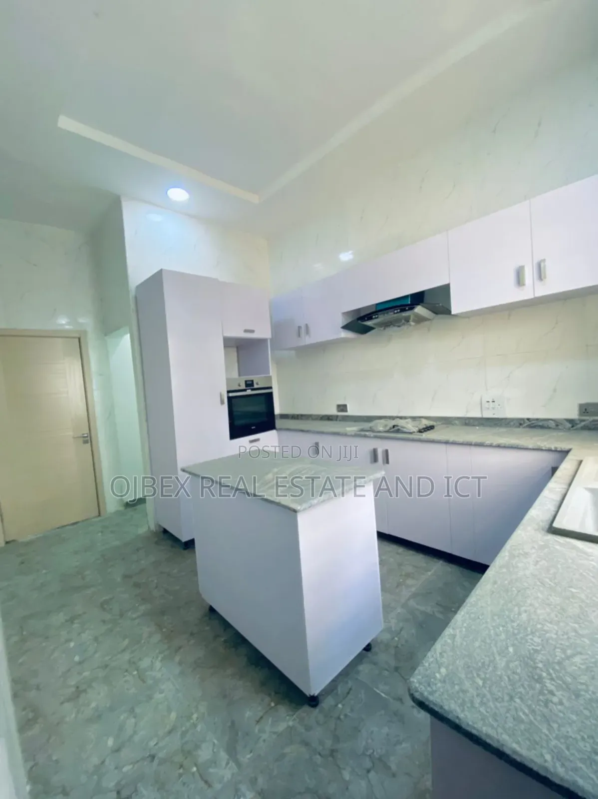 Furnished 4bdrm Duplex in Ikota Gra, Lekki for sale