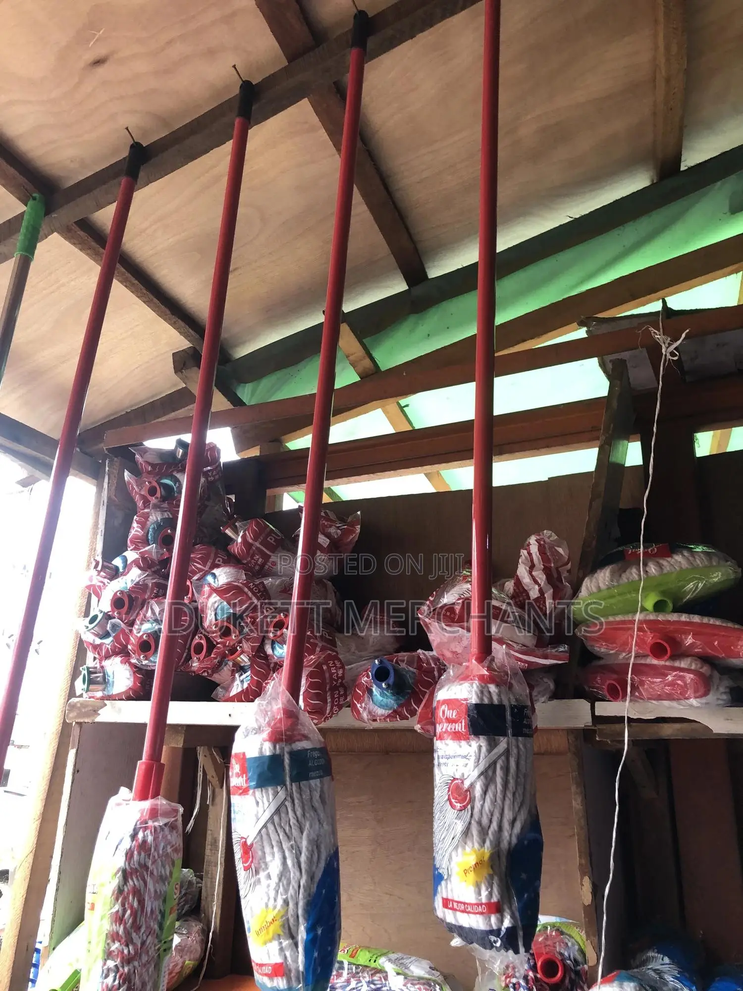Local Mop With Handle