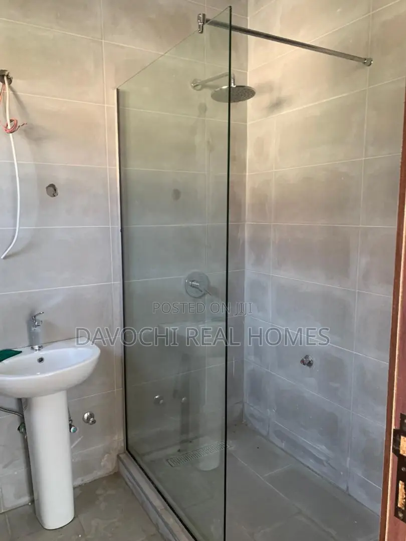 4bdrm Duplex in Orchid Road, Lekki Phase 2 for rent