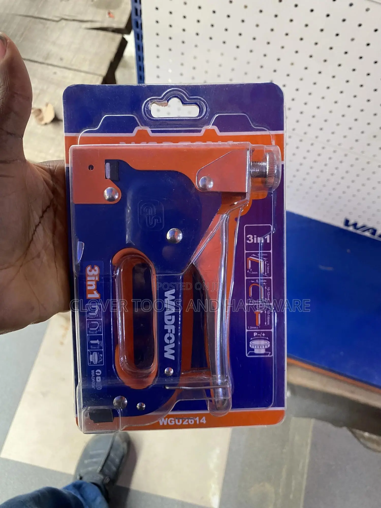 Wadfow Wgu2614 Heavy Duty 3-in-1 Staple Gun