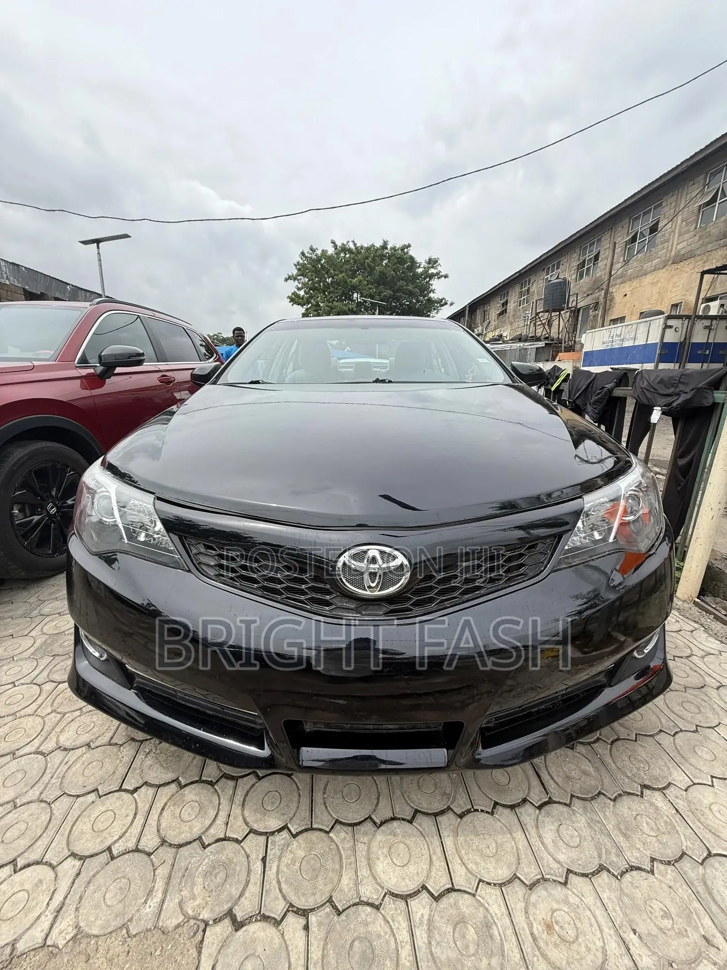 Toyota Camry LE 4dr Sedan (2.5L 4cyl 6A) 2014 Black