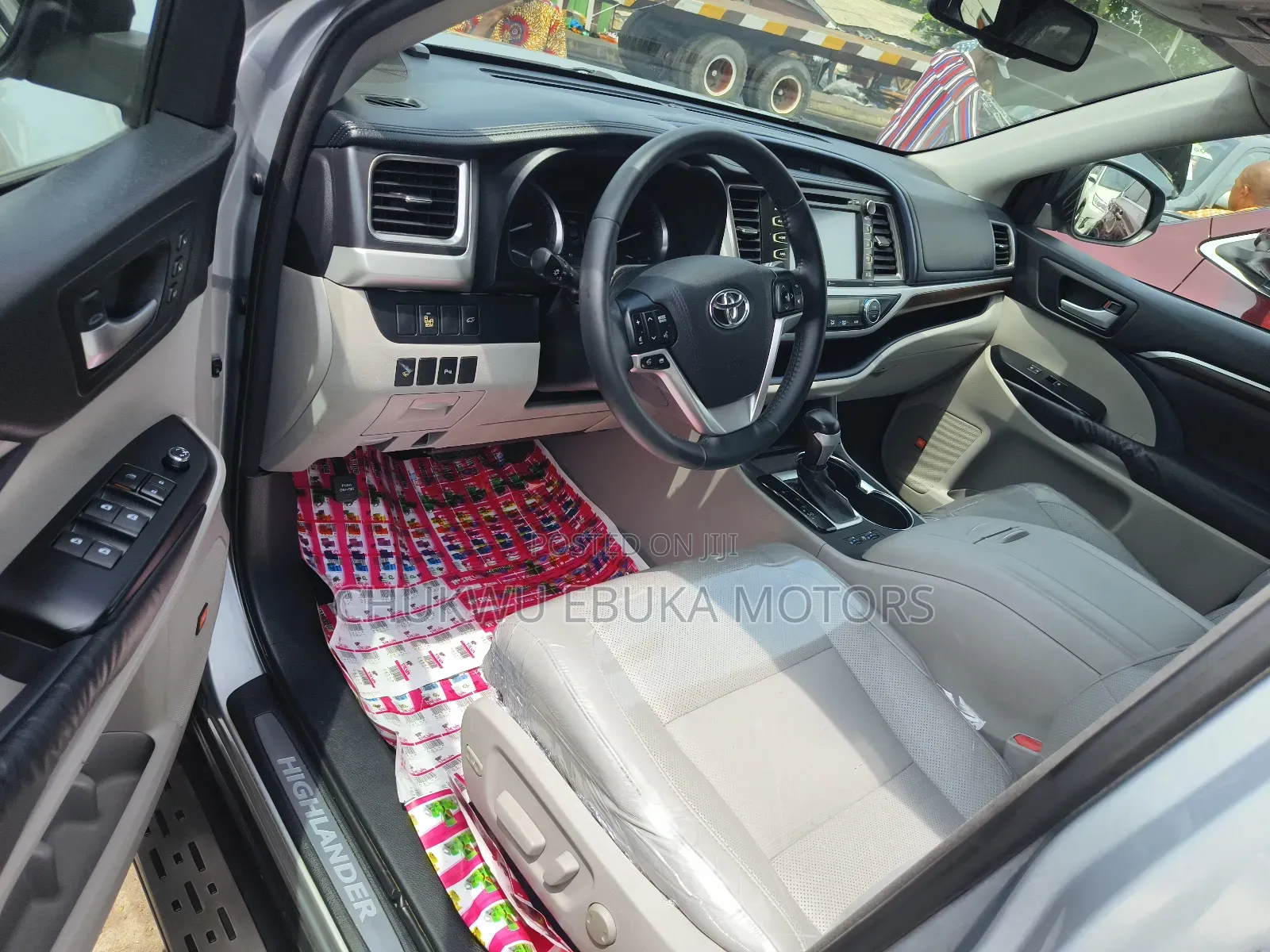 Toyota Highlander Limited V6 4x4 (3.5L 6cyl 6A) 2016 Silver