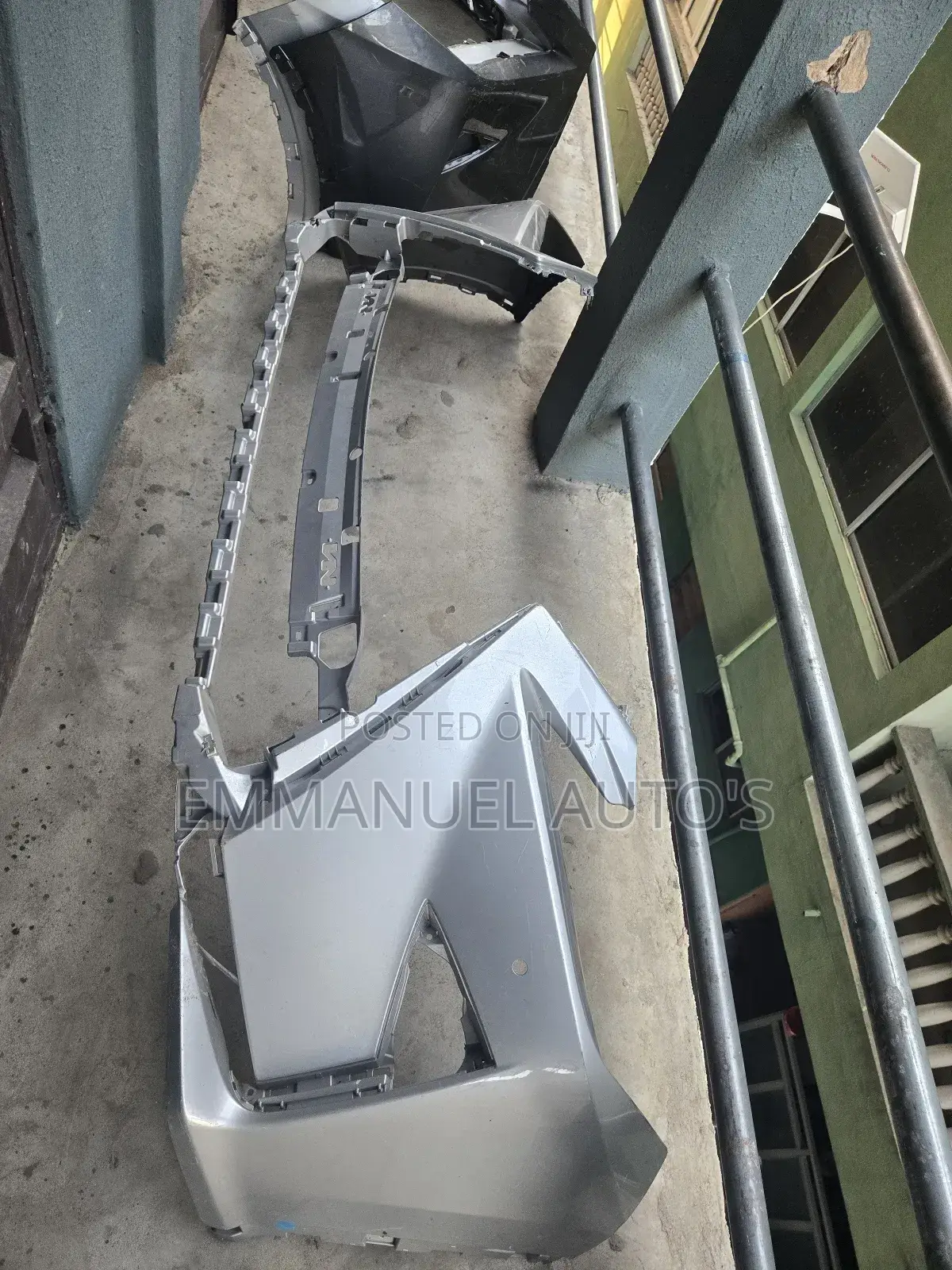 Empty Bumper Rx350 2018