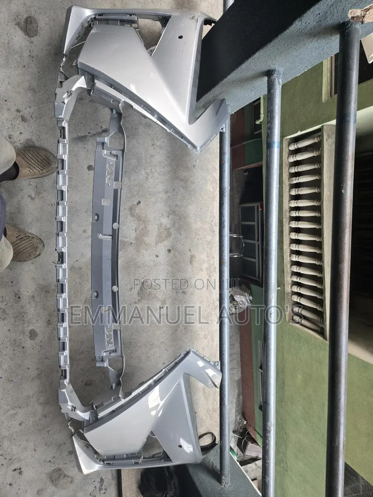 Empty Bumper Rx350 2018