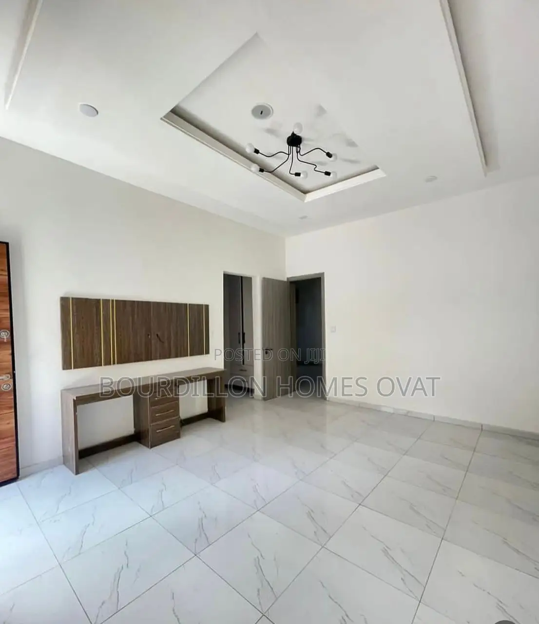 5bdrm Duplex in Lekki for sale
