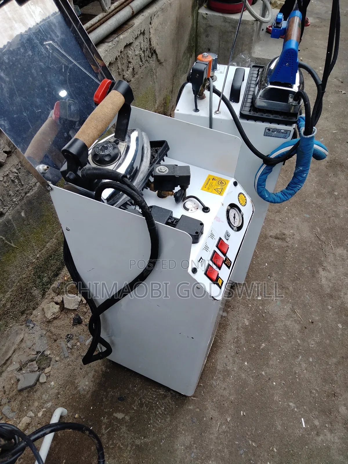 Industrial Steaming Pressing Iron