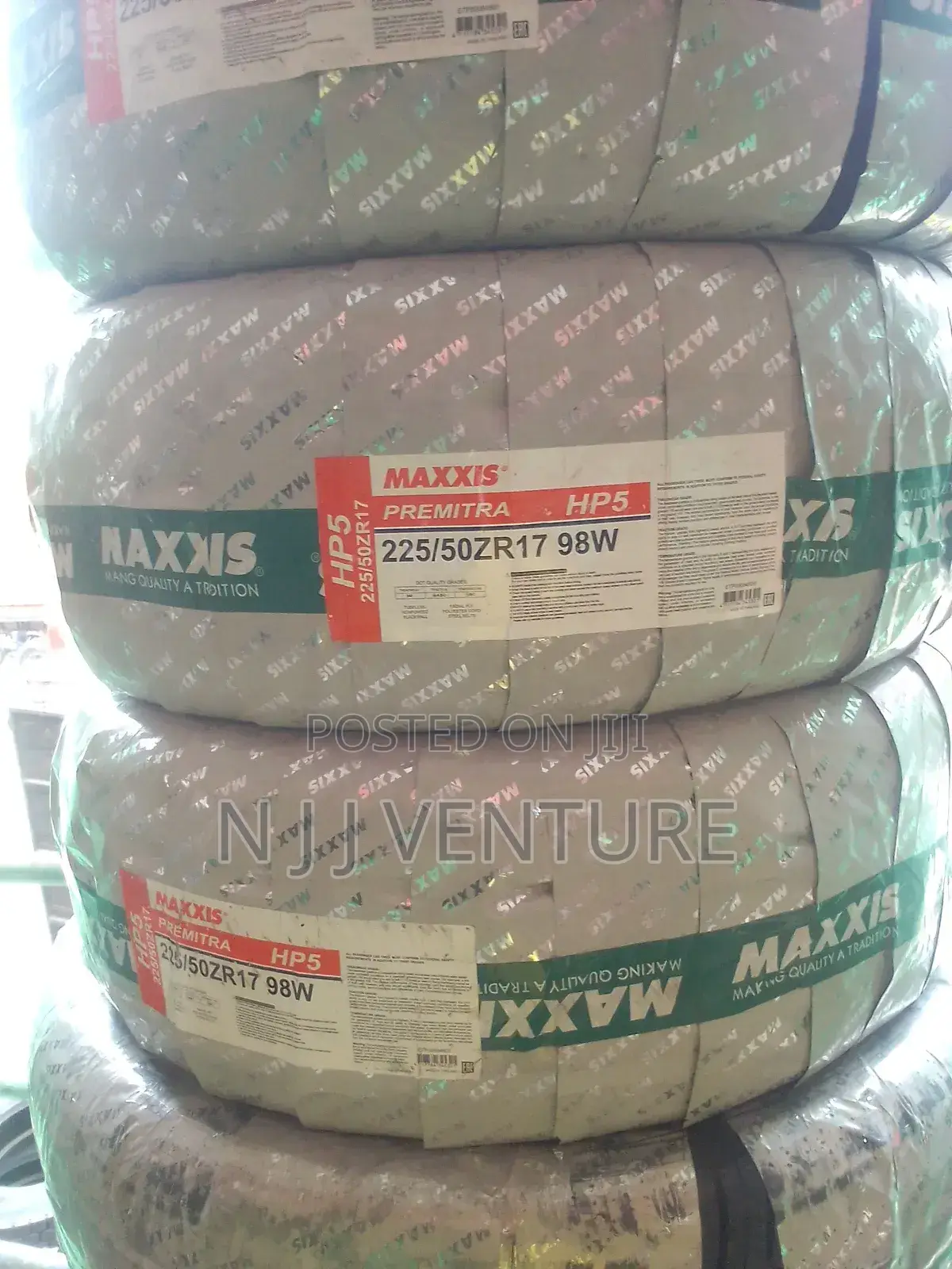 225 50 R17 Maxxis Non China