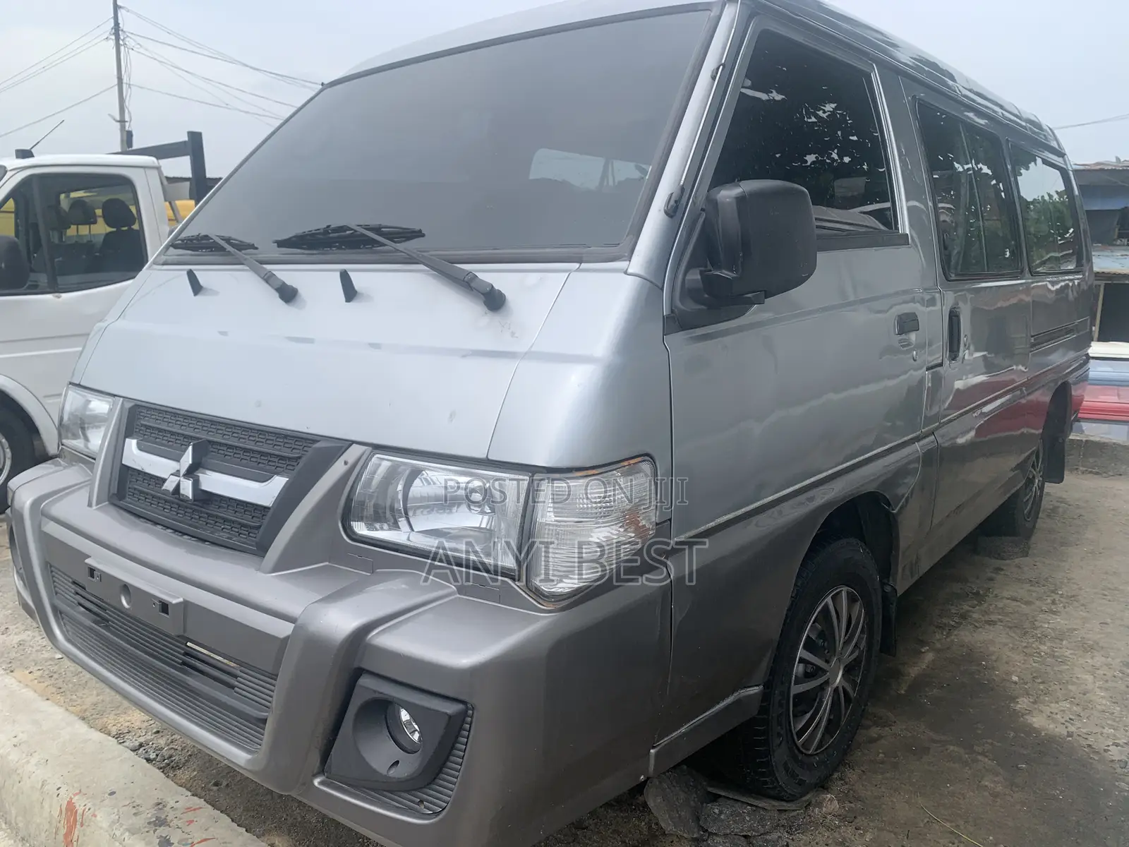 Mitsubishi Delica 2007 Grey