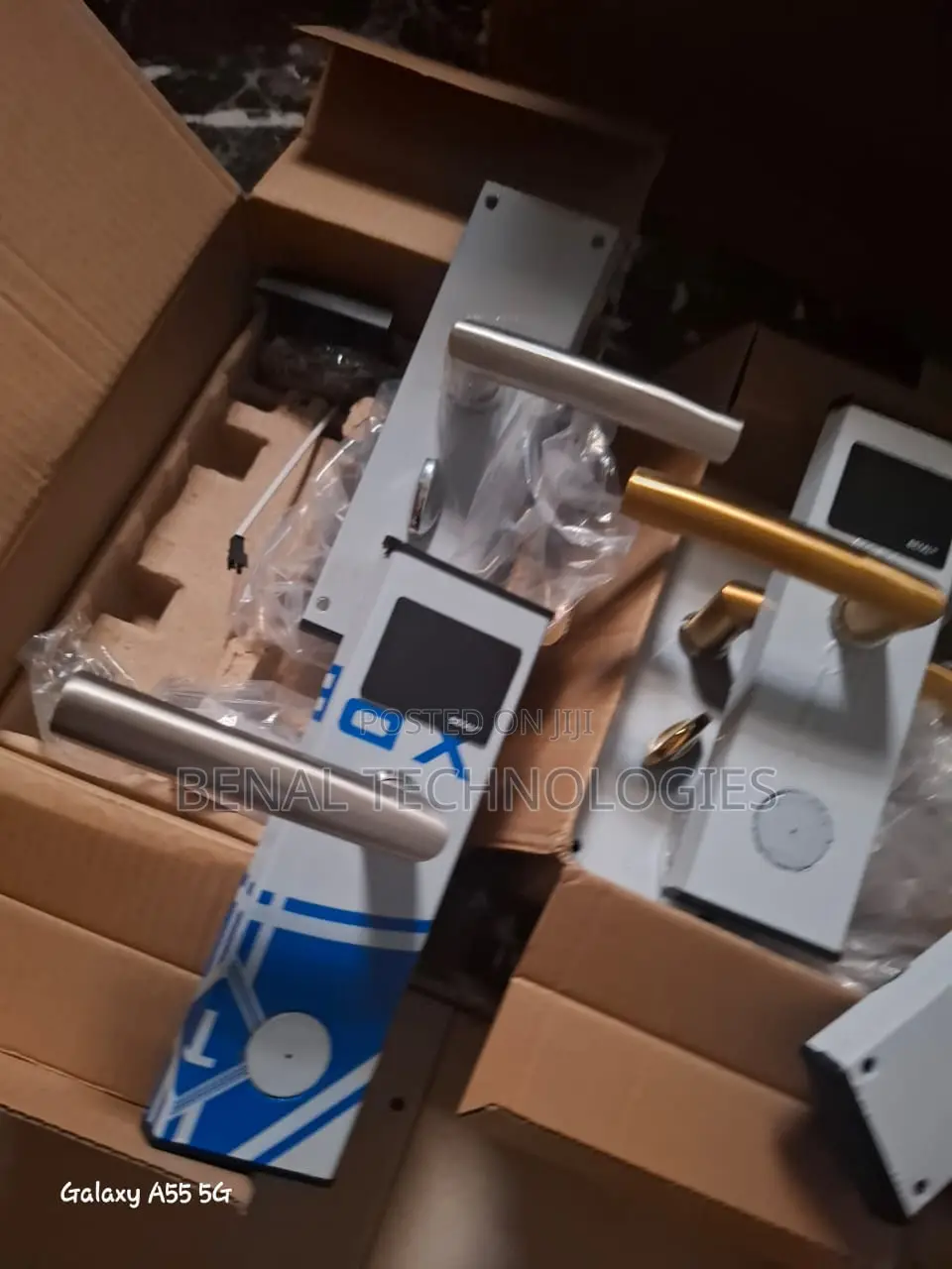 Guest-Friendly Card Lock System With Smart Hotel Software