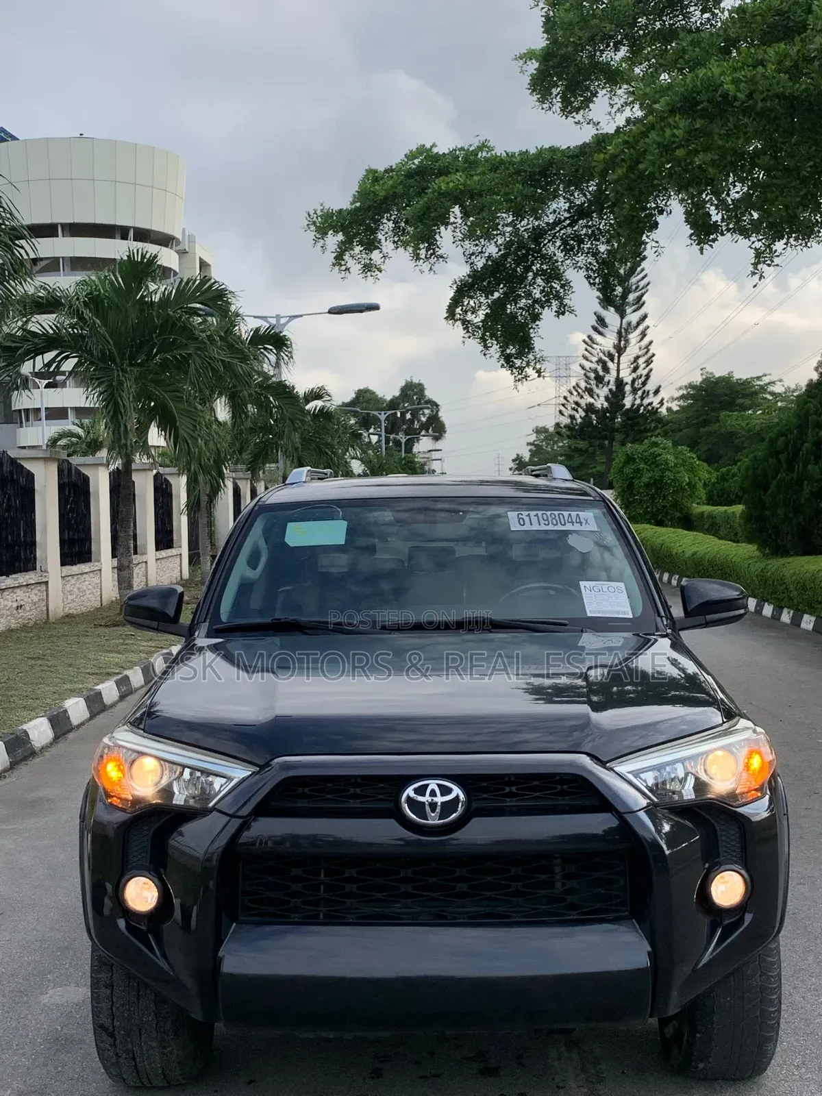 Toyota 4-Runner SR5 4dr SUV (4.0L 6cyl 5A) 2015 Black