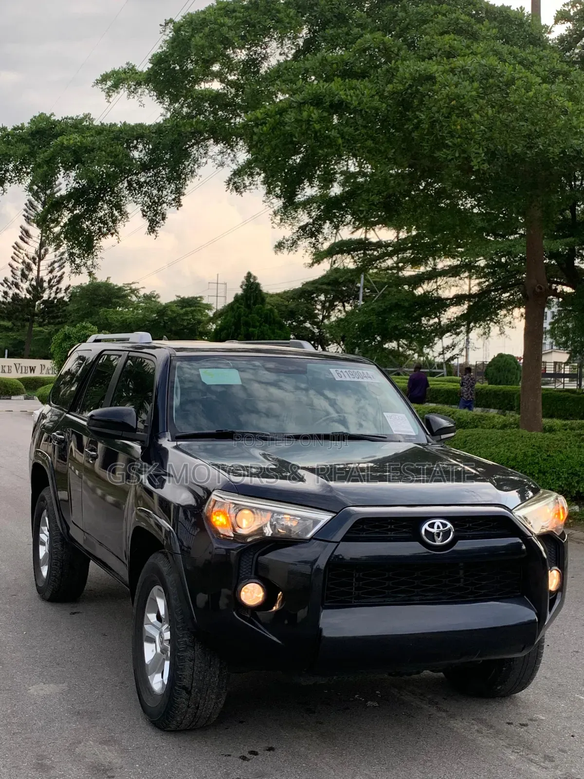 Toyota 4-Runner SR5 4dr SUV (4.0L 6cyl 5A) 2015 Black