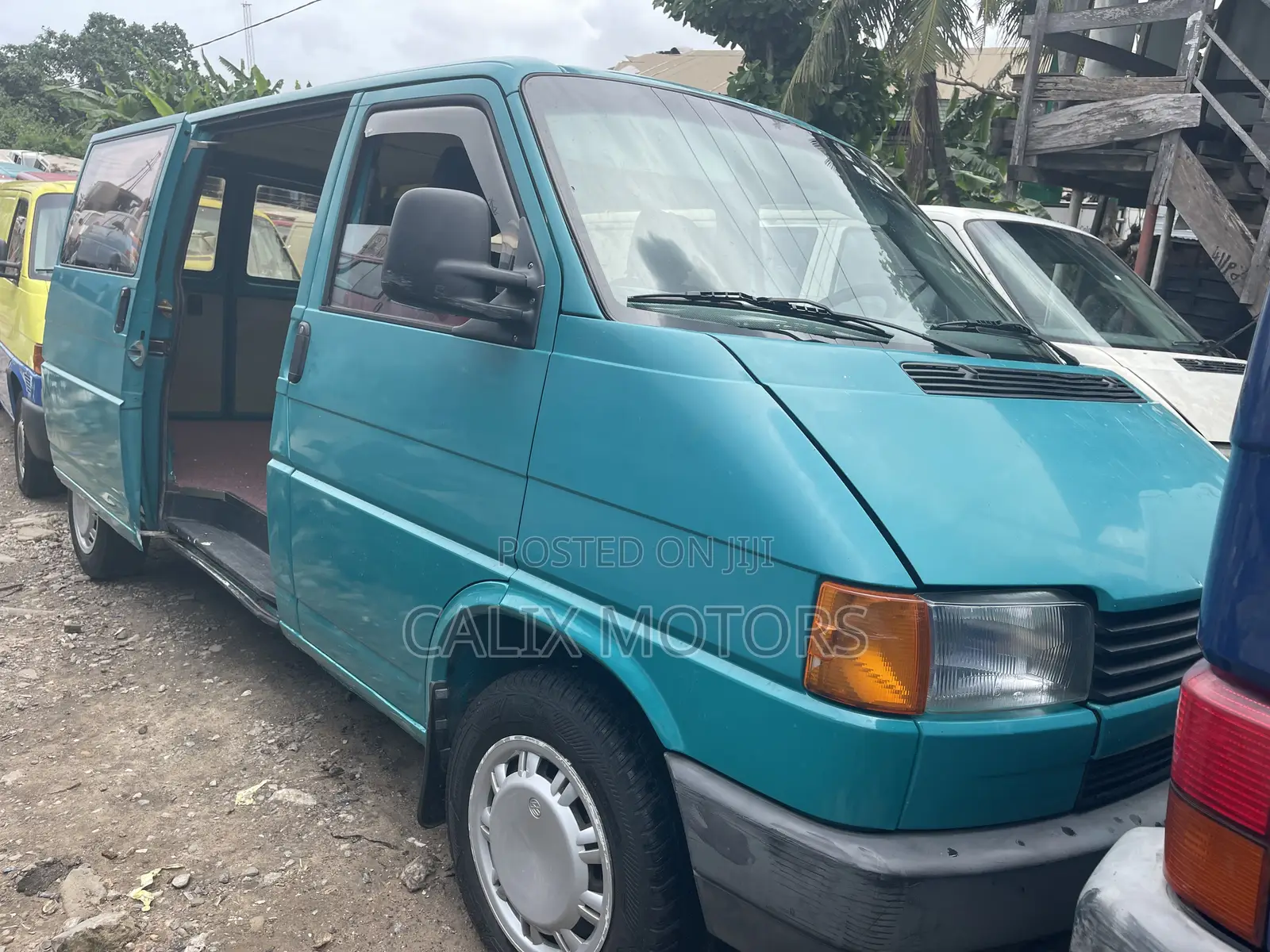 Volkswagen Transporter 2005 Green