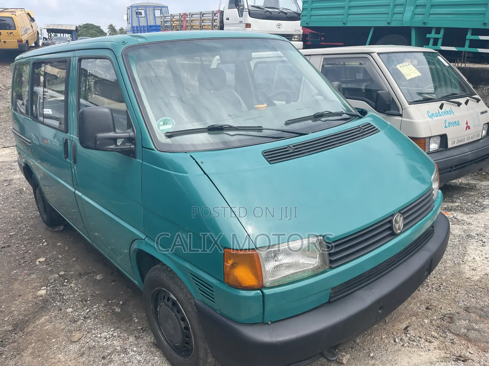 Volkswagen Transporter 2005 Green