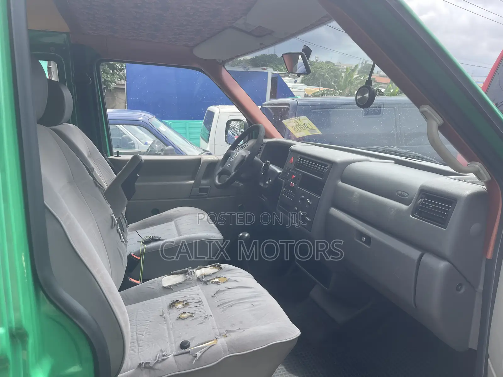 Volkswagen Transporter 2005 Green