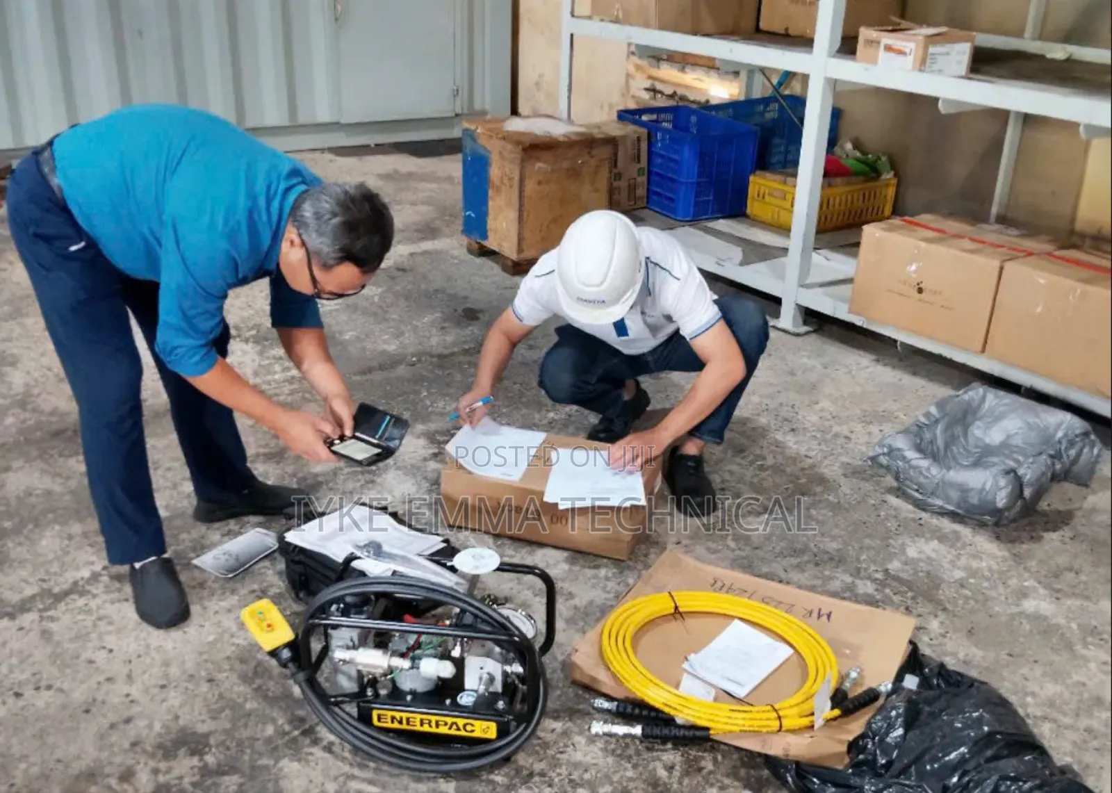 Enerpac Lightweight Air Hydraulic Torque Wrench Pump