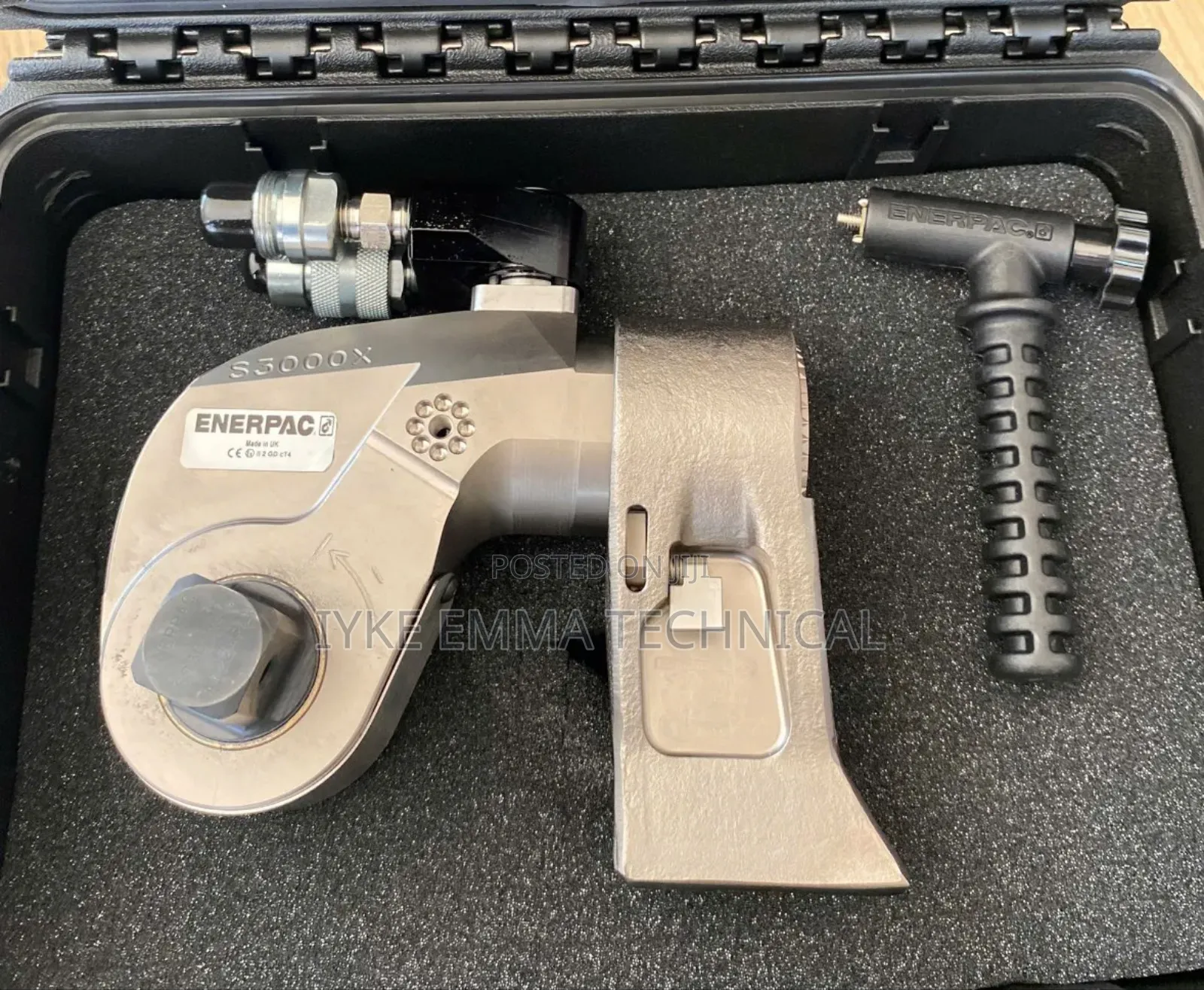 Enerpac S3000x Hydraulic Torque Wrench, 1" Square Drive