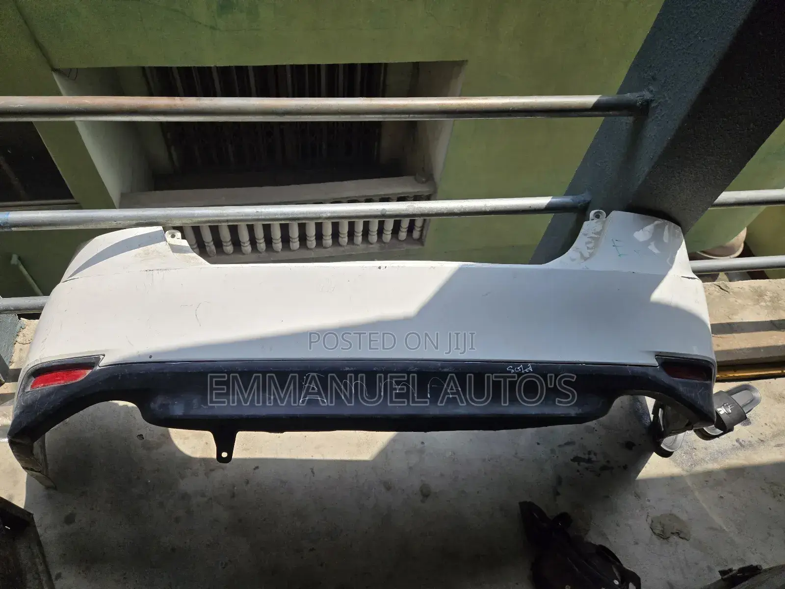 Camry 2018 Back Bumper Le
