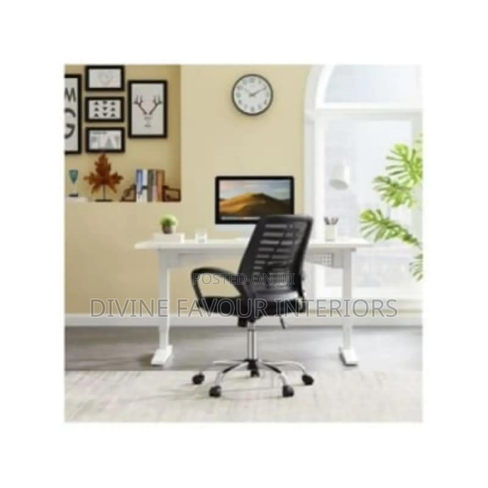 Mesh Fabric Office Chair With Height Adjustable Desk