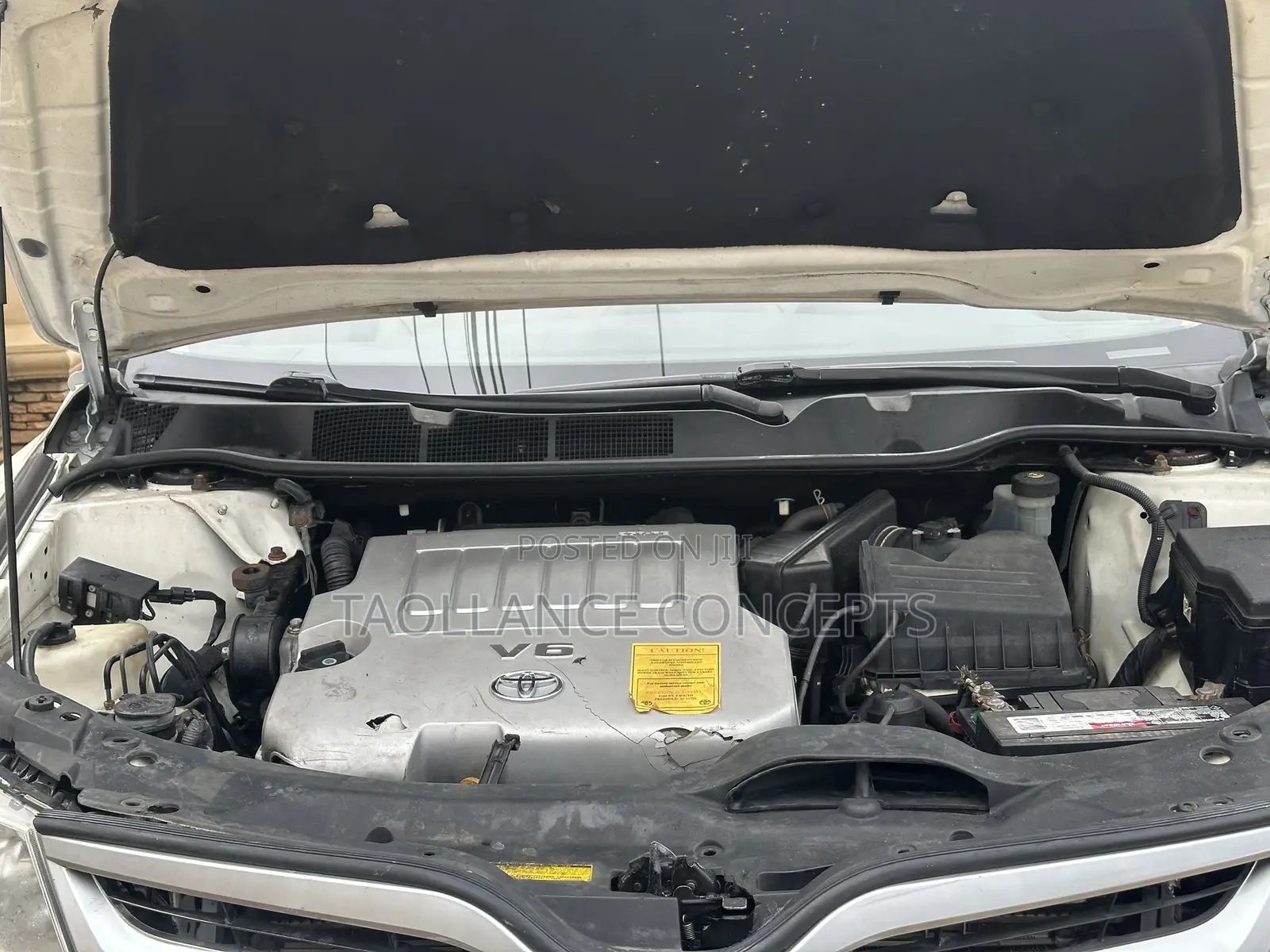 Toyota Venza V6 AWD 2010 White