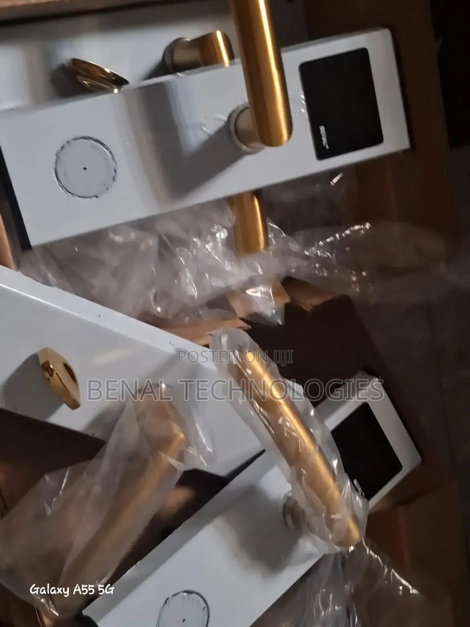 Sustainable Hotel Locking System With Rfid and Software