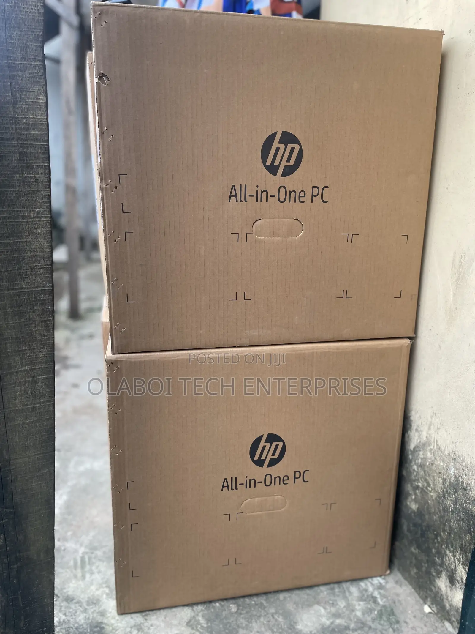 New Desktop Computer HP ProOne 600 G3 8GB Intel Core I5 SSD 256GB
