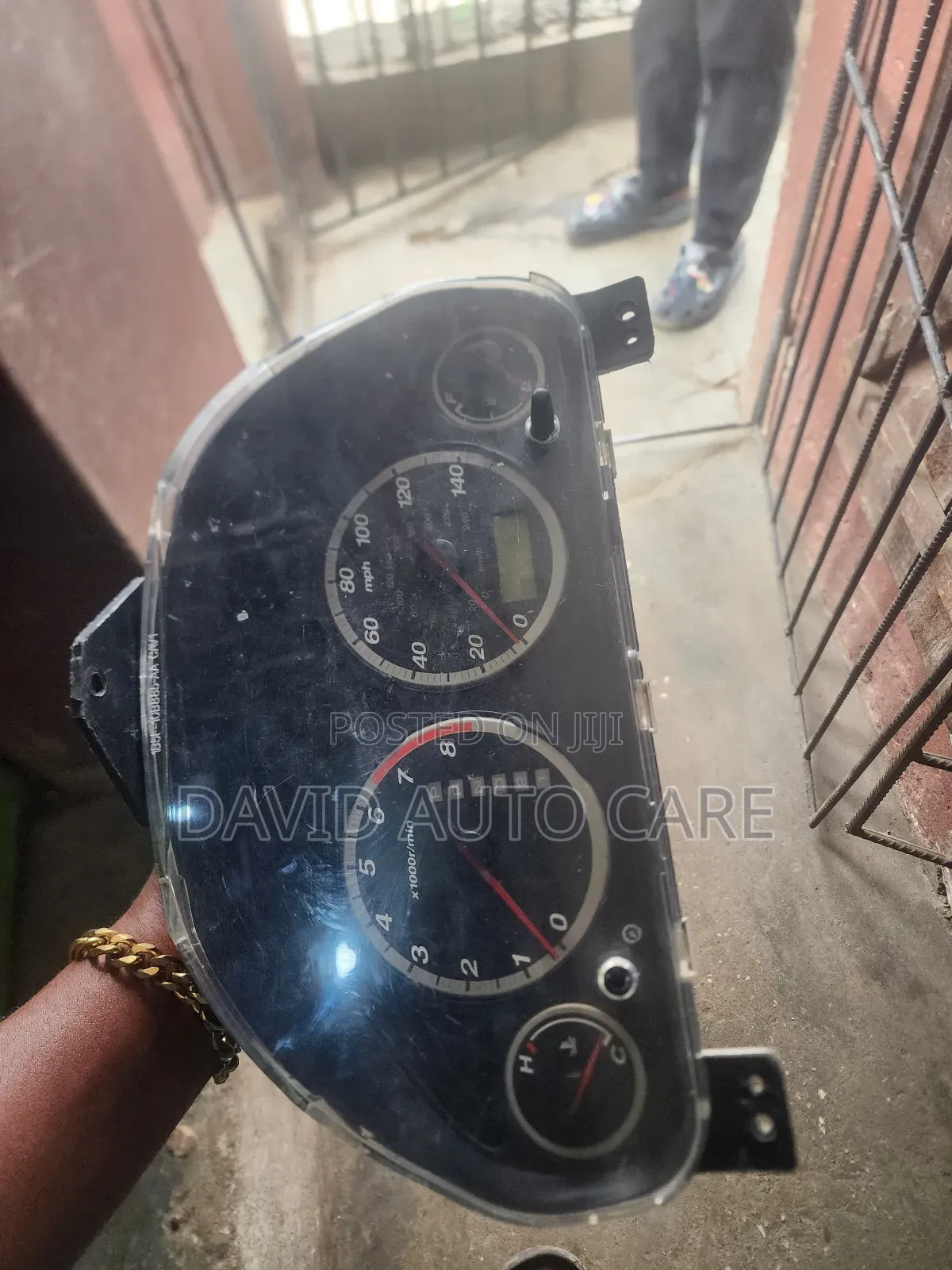 Speed Clock Cr-v 2003 Available