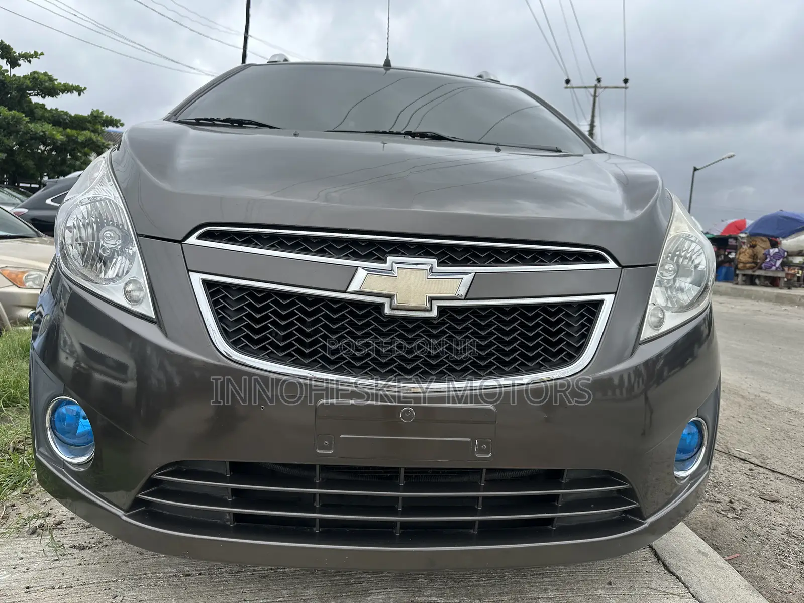 Chevrolet Spark Hatch LT 2011 Brown
