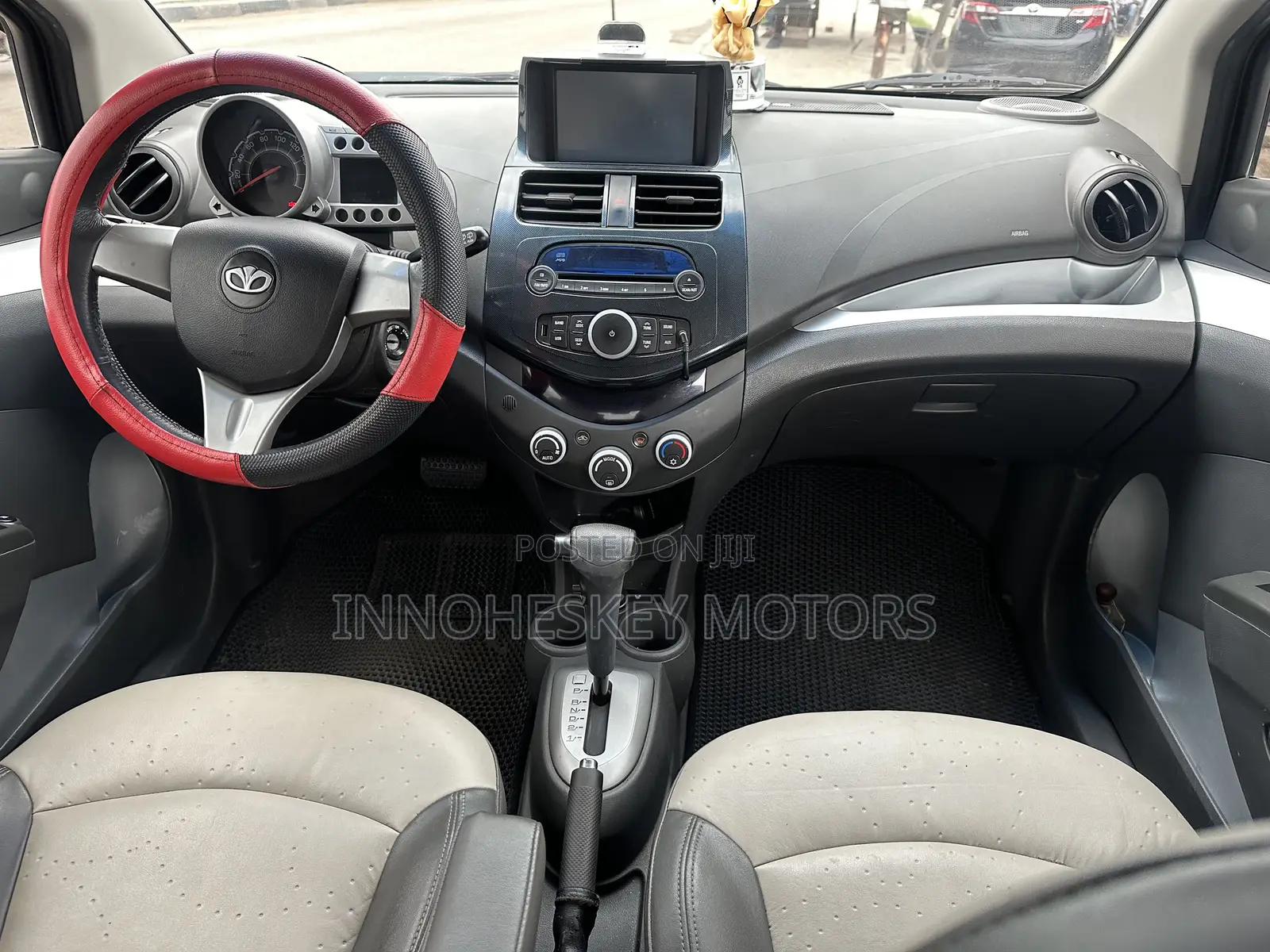 Chevrolet Spark Hatch LT 2011 Brown