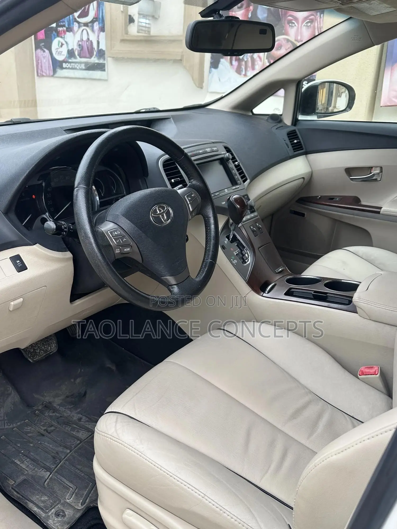 Toyota Venza V6 AWD 2010 White