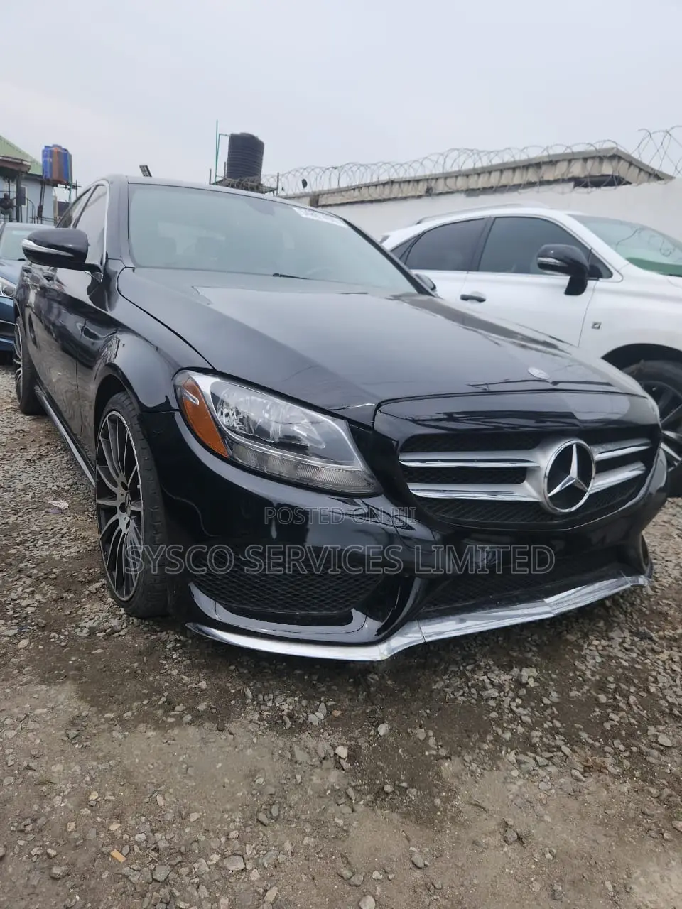 Mercedes-Benz C300 2016 Black