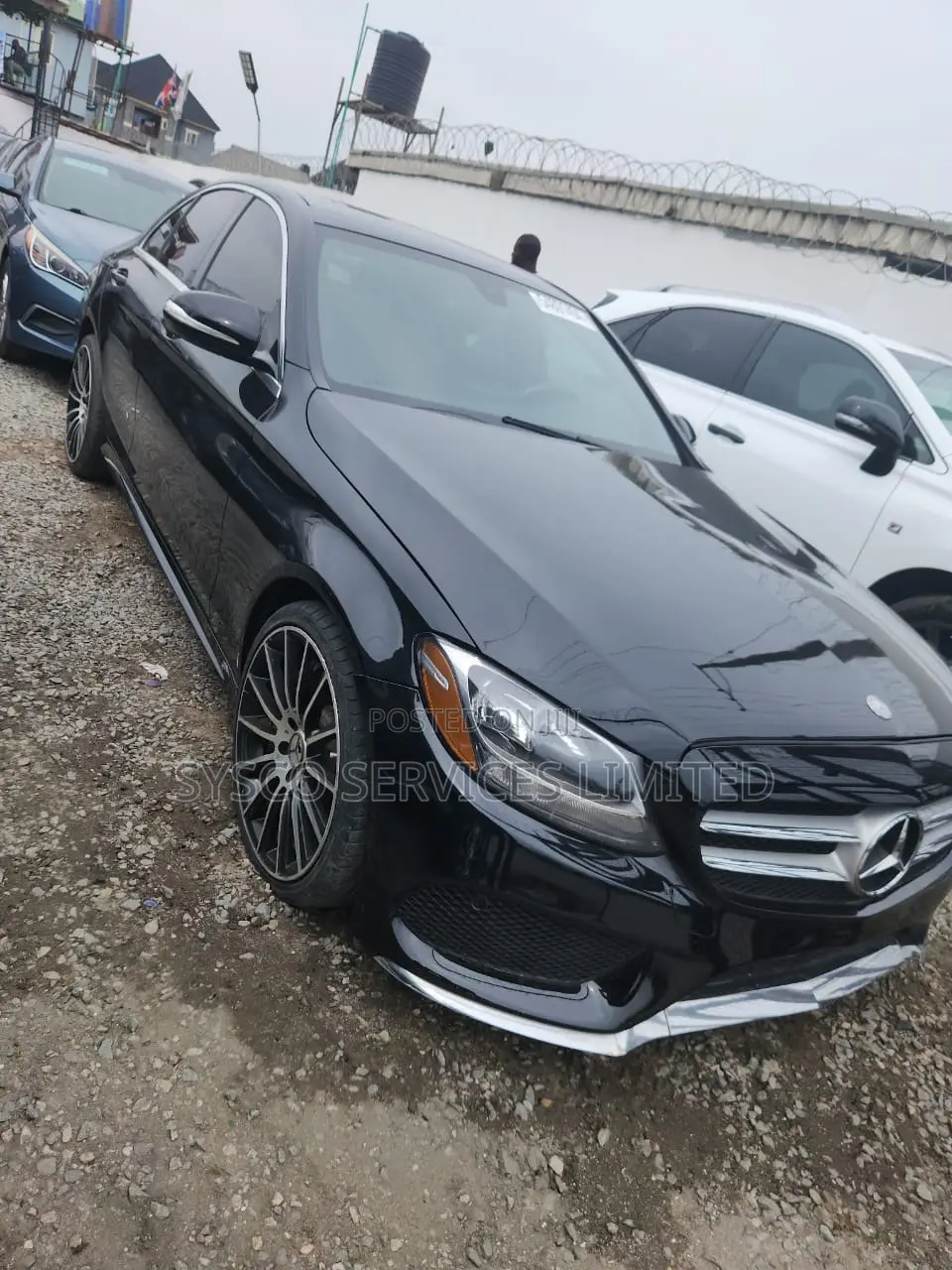 Mercedes-Benz C300 2016 Black