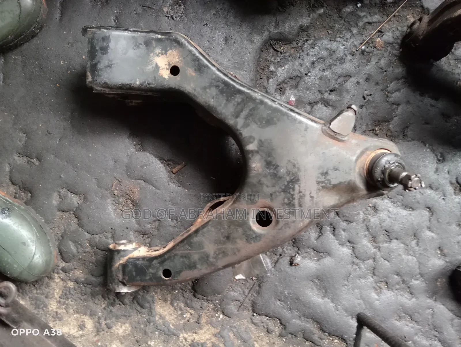 Toyota Landcruiser Lower Arm 2010 Model