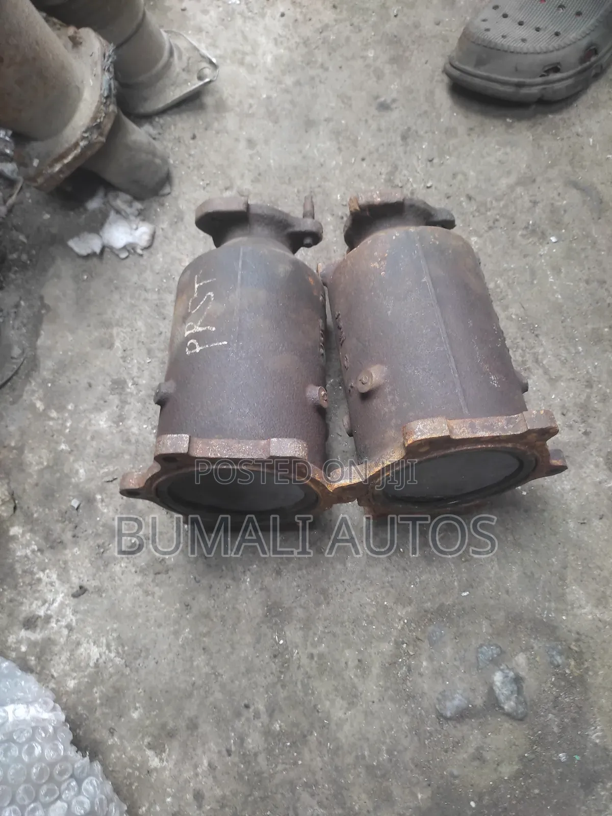 Manifold Catalyst for Nissan Pathfinder 2001-2004 Model