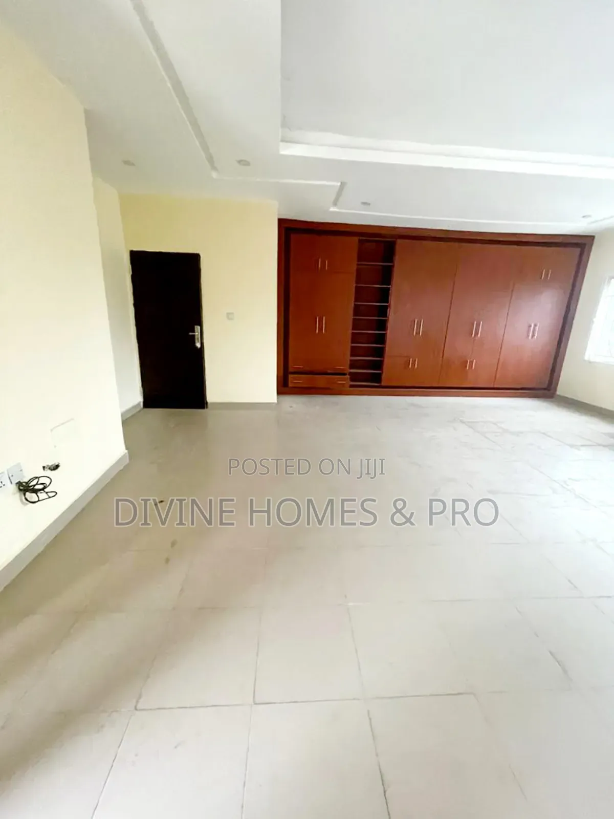 5bdrm Duplex in Kafe District, Gwarinpa for sale