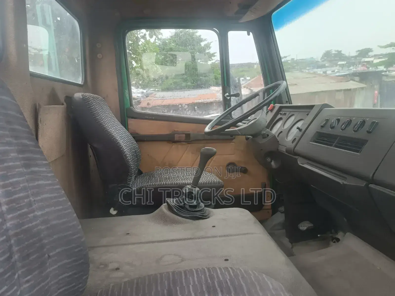 Mercedes Benz 1114 Pickup Truck