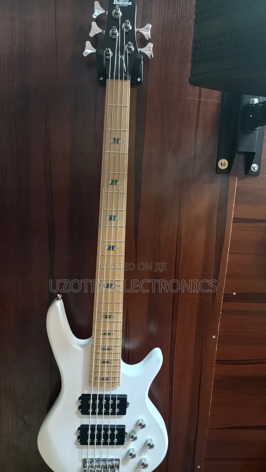 Ibanez Active Bass Guitar