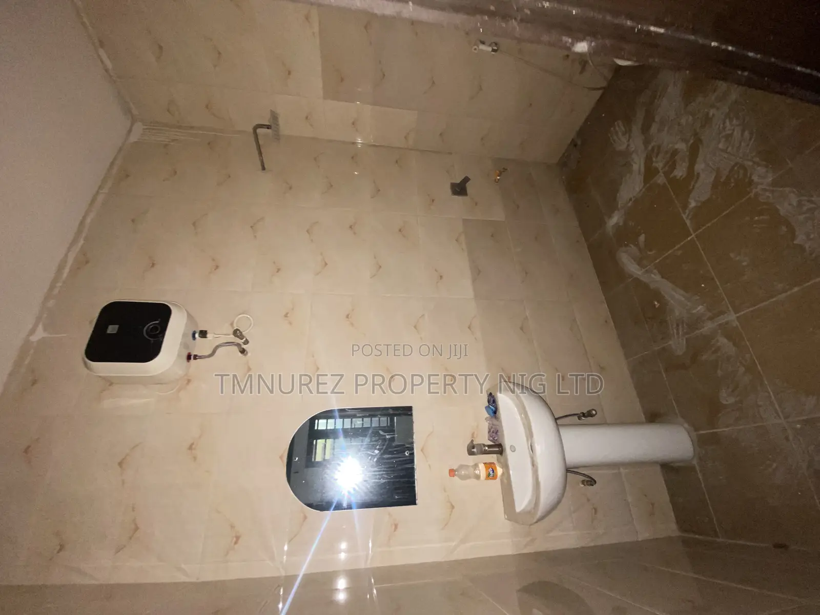 4bdrm Duplex in Osapa London for rent