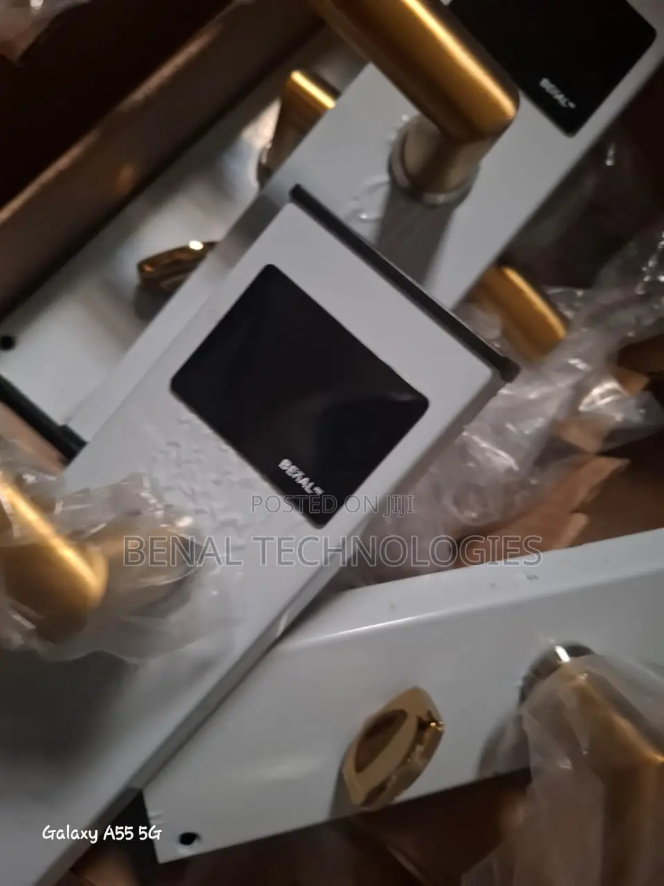 Hotel Door Lock System Powered by Card Access Software(Free)